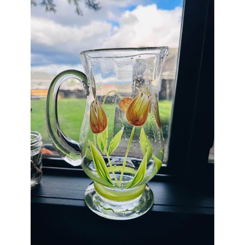 Vintage Cottage Tulip
by PRINCESS HOUSE
Glass Pitcher Tulip floral Design